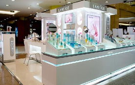 化妝品展柜的藝術(shù) 探索南寧興達展柜廠的卓越工藝